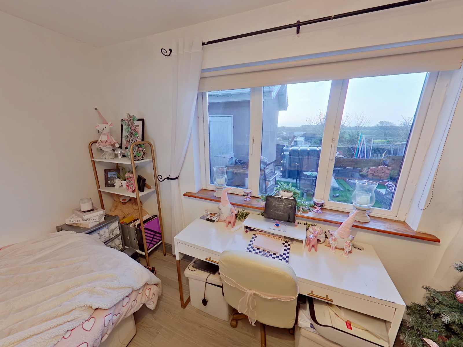 Bedroom refurbishment by Irish Homes