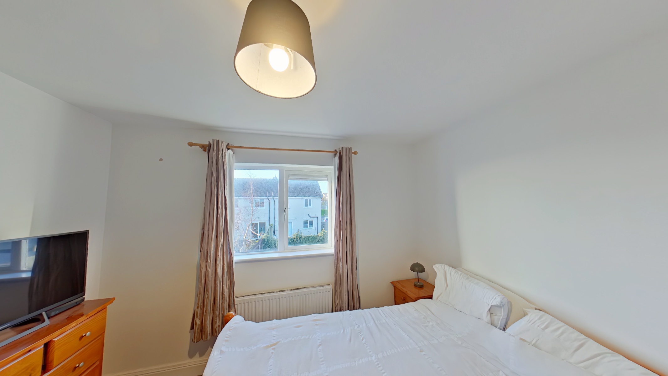 Bedroom refurbishment by Irish Homes