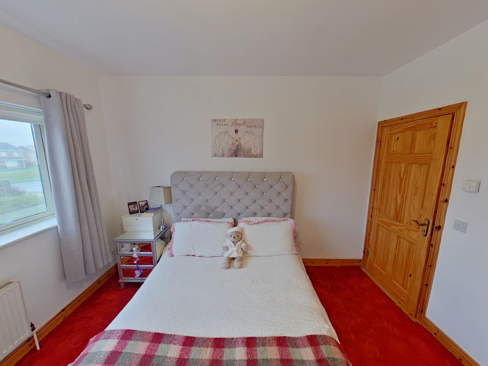 Bedroom refurbishment by Irish Homes